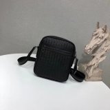 202204SS ボッテガヴェネタBottegaVenetaメンズ ショルダーバッグスーパーコピー