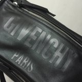 202204SS  ジバンシィGivenchyメンズ   ショルダーバッグスーパーコピー