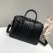 202204SS ボッテガヴェネタBottegaVenetaメンズ  ハンドバックスーパーコピー