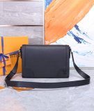 202204SS新作 Louis Vuitton ルイヴィトン メンズ ショルダーバッグスーパーコピー