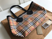 202205SS新作Burberryバーバリーレディース ハンドバックスーパーコピー