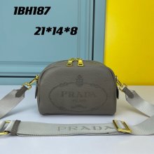 202205SS新作PRADAプラダレディース  ショルダーバックスーパーコピー