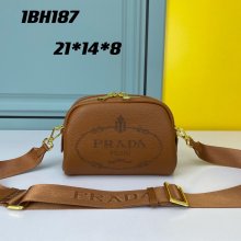 202205SS新作PRADAプラダレディース  ショルダーバックスーパーコピー