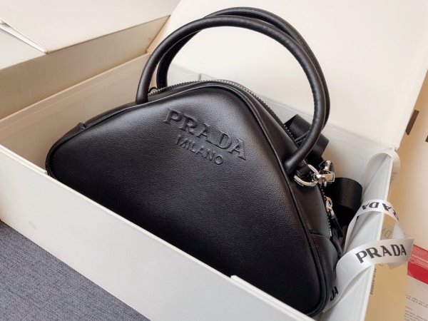 202205SS新作PRADAプラダレディース  ショルダーバックスーパーコピー
