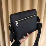 202205SS新作 Louis Vuitton ルイヴィトン メンズ  ショルダーバッグスーパーコピー