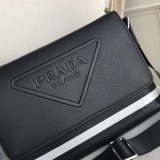 202205SS新作Pradaプラダメンズ  ショルダーバックスーパーコピー
