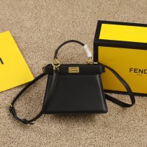 202206SS新作Fendiフェンディレディース ショルダーバックスーパーコピー