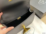 202206SS新作Pradaプラダレディース ショルダーバックスーパーコピー