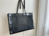 202206SS新作Fendiフェンディレディース ショルダーバックスーパーコピー