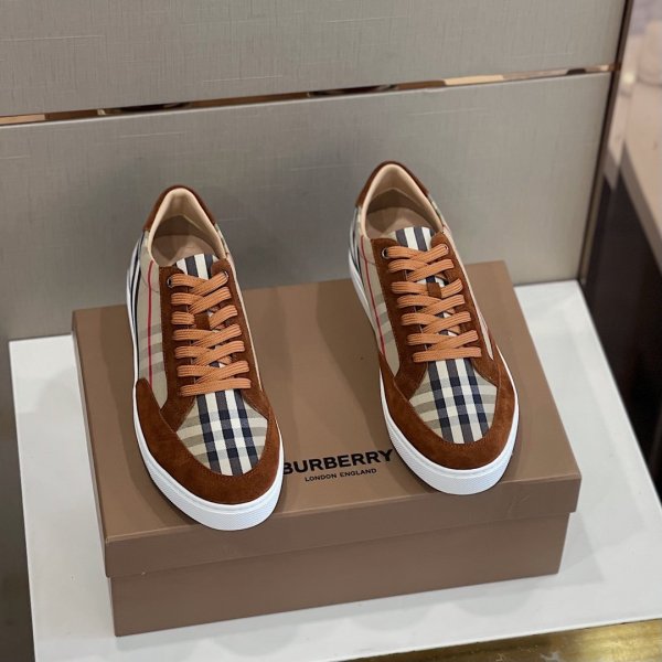 202206最新Burberryスニーカーメンズ  バーバリーシューズ靴 スーパーコピー
