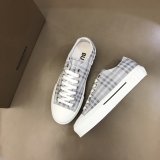 202206最新Burberryスニーカーメンズとレディース バーバリーシューズ靴 スーパーコピー