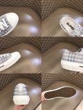 202206最新Burberryスニーカーメンズとレディース バーバリーシューズ靴 スーパーコピー