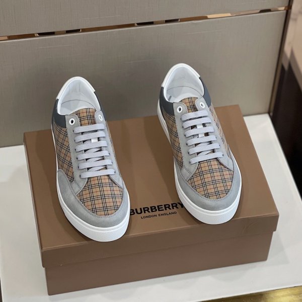 202206最新Burberryスニーカーメンズ  バーバリーシューズ靴 スーパーコピー