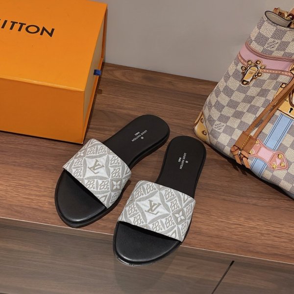202206最新Louis Vuitton  サンダル レディースルイヴィトン シューズ靴 スーパーコピー