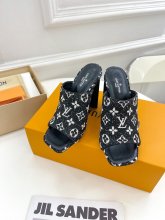 202206最新Louis Vuitton  サンダル レディースルイヴィトン シューズ靴 スーパーコピー