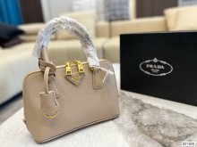 202207Pradaプラダ レディース  ショルダーバックスーパーコピー