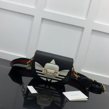 202207SS新作Gucciグッチレディース ショルダーバックスーパーコピー