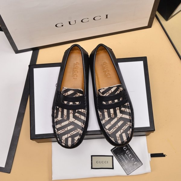 202208SS最新Gucciスニーカーメンズ グッチ シューズ靴 スーパーコピー