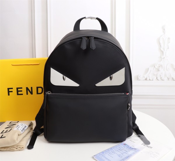 202209SS新作Fendi フェンディ メンズ  リュックバックスーパーコピー