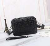 202209SS新作Fendi フェンディ メンズ  ショルダーバックスーパーコピー
