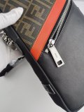 202209SS新作Fendi フェンディ メンズ  ショルダーバックスーパーコピー