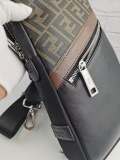 202209SS新作Fendi フェンディ メンズ  ショルダーバックスーパーコピー