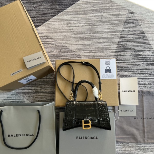 202209SS新作Balenciaga バレンシアガレディース  ショルダーバックスーパーコピー