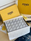 202211SS新作Fendi フェンディ  レディースマフラースーパーコピー