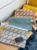 202211SS新作Fendi フェンディ  レディースマフラースーパーコピー