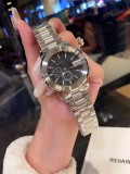 202211SS新作Gucciグッチ メンズ時計 スーパーコピー2色