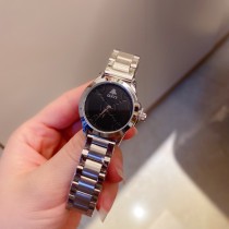 202211SS新作Gucciグッチ レディース時計 スーパーコピー4色