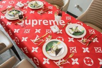ルイヴィトン/シュプリーム　LOUIS VUITTON　テーブルクロス　テーブル掛け　キッチン食卓カバー　レストラン/とだな　撥水耐熱カバーSupreme