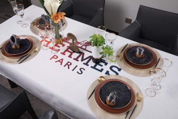 エルメス　テーブル掛け　テーブルクロスHERMES　おしゃれ食卓カバー　リネン生地厚手　撥水防塵汚れ防止　インテリア机カバー北欧風