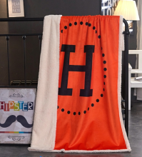 エルメス　HERMES　人気ブランケット　毛布　暖かい　通年使用でき　ひざ掛け毛布　オレンジ　2種類選択可
