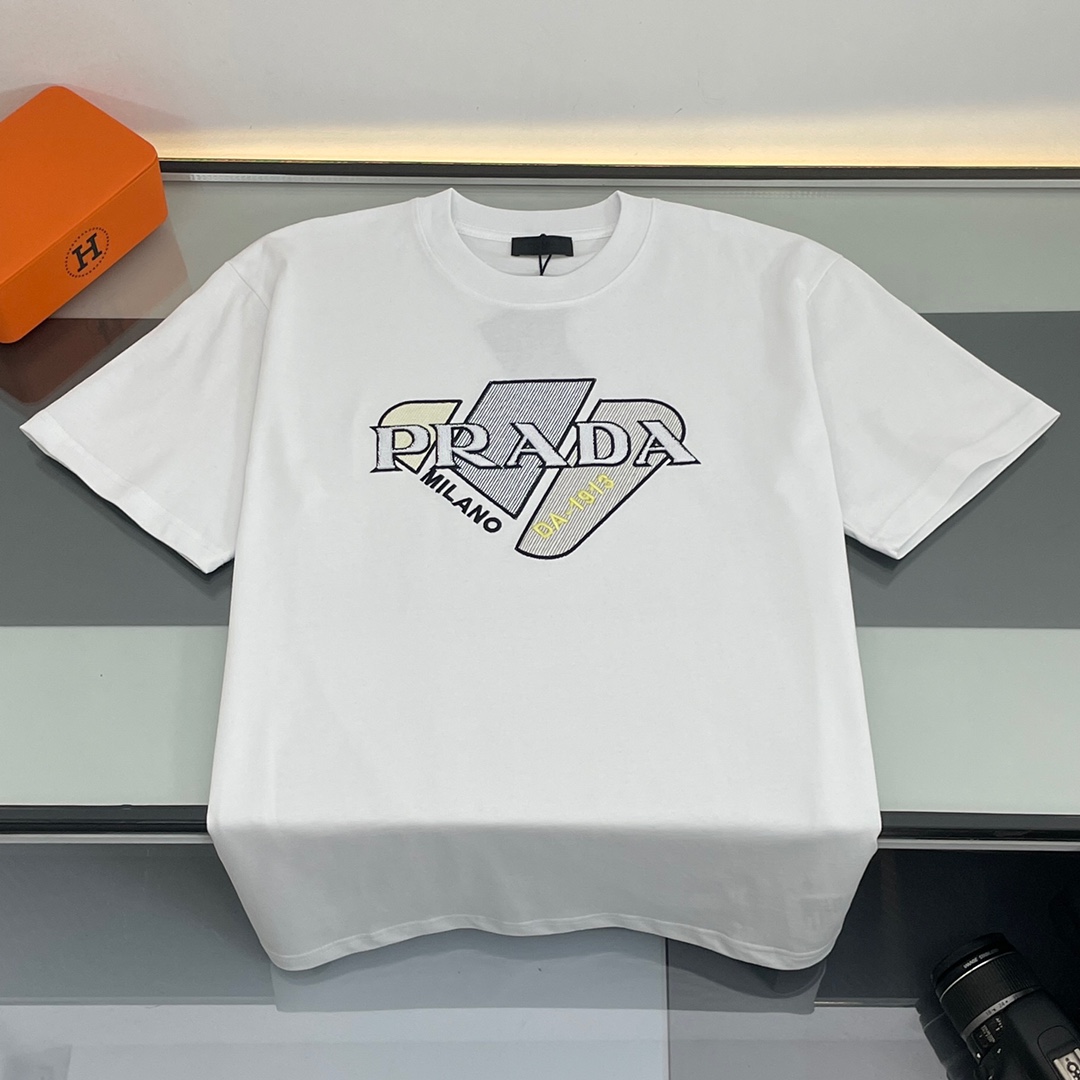 プラダ Tシャツ 偽物、プラダ Tシャツ スーパーコピー激安通販優良サイト