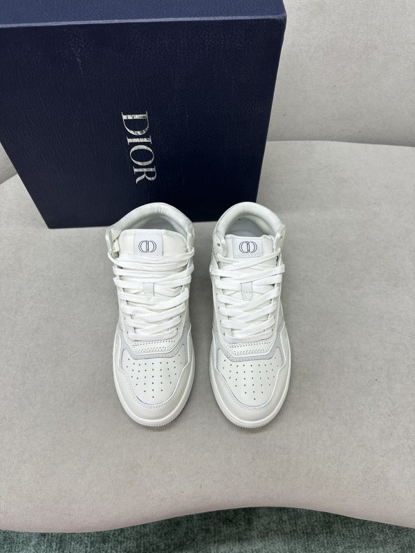 DIOR-ディオールが新作B30スニーカーを発表スーパーコピー