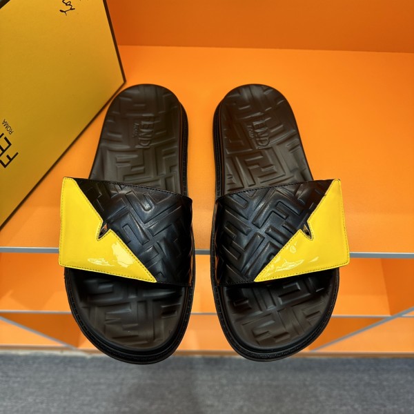 最新FENDI フェンディ メンズ 春夏 スリッパ