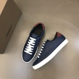 大人気Burberryバーバリー メンズ クラシック ロートップ スニーカー