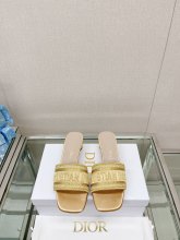 大人気2023 夏の新ディオール刺繍シルクスリッパフラット厚いヒール