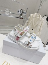 Dior ディオール通販 2023新作重工業刺繍ベルクロサンダルとスリッパ