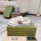 高品質Gucci2023 エクスプローシブ キャンバス シューズ メンズ レディース