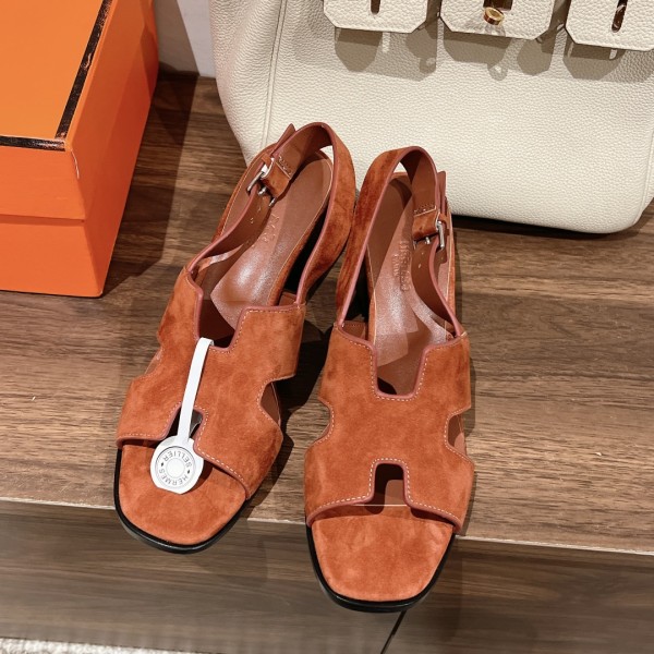 最新Hermesエルメス エルベ サンダル