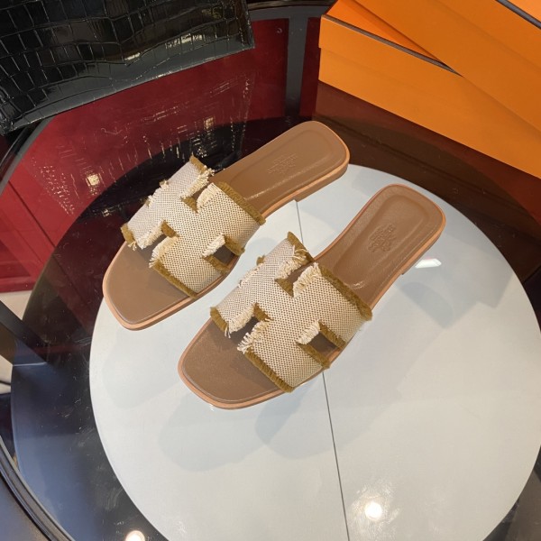 Hermesエルメス通販のハンドメイドスリッパ