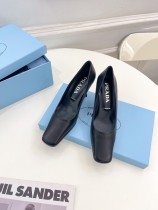 PRADA プラダ激安 ランウェイ スクエアトゥ シューズ