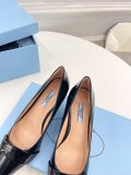 PRADA プラダ 通販カウンター キャットウォーク とんがりシューズ