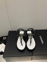 超話題!シャネル 2023 トング チェーン サンダル 新作 C バックル チェーン サンダル