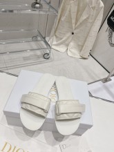 Dior ディオール 2023最新作ベルクロバックルサンダルとスリッパ