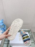 2023SS 新作 Dior Dway 刺繍プラットフォームサンダルとスリッパ
