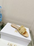 2023 夏の新ディオール偽物刺繍シルクスリッパフラット厚いヒール
