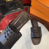 最新Hermesエルメスのハンドメイドスリッパ